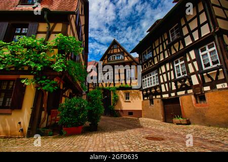 Blick Auf Das Alte Dorf Gengenbach Mit Seinen Alten Häusern Im Schwarzwald In Deutschland Stockfoto
