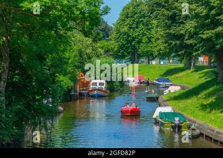 Herzog´s Friedrich Gründung von Friedrichstadt durch holländische Bauherren, einer kleinen Stadt mit Stadtkanälen in Nordfriesland, Schleswig-Holstein, Deutschland Stockfoto