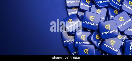 Logos der irischen Billigfluggesellschaft Ryanair. Speicherplatz kopieren. Webbanner-Format. Stockfoto