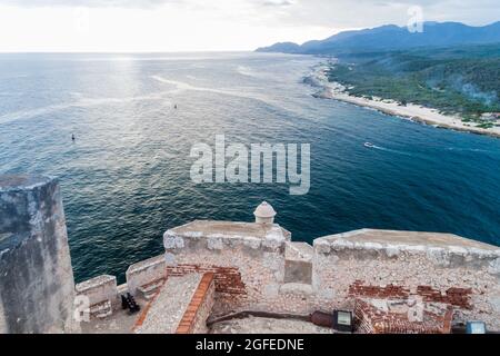 Blick vom Schloss San Pedro de la Roca del Morro, Santiago de Cuba, Kuba Stockfoto