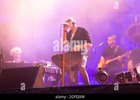 16. JULI 2021 - GENUA, ITALIEN: Die italienische Rockband Negrita spielt live in der Villa Serra in Genua, Italien, für das Goa-Boa Festival 2021 Stockfoto