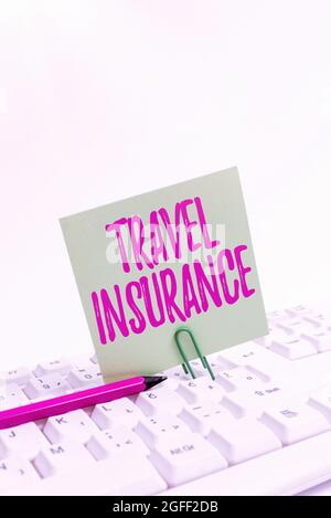 Konzeptionelle Darstellung Reiseversicherung. Internet-Konzept deckt die Kosten und Verluste im Zusammenhang mit Reisen Computer Laptop für Kommunikation Typisierung Stockfoto