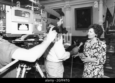 Austin Texas USA, 1993: Das Nachrichtenteam des Fernsehens arbeitete während der Legislaturperiode im Texas Capitol. ©Bob Daemmrich Stockfoto