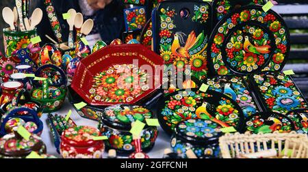 Odessa, Ukraine. August 2021. 21-24 Aug 2021 Primorsky veranstaltete das 12. Wyschywanka-Festival, das zeitgleich mit dem Flaggentag und dem Unabhängigkeitstag der Ukraine stattfand. Odessa, Ukraine, Farbe, Vollformat. Quelle: Arkadiy Luchak/Alamy Live News Stockfoto