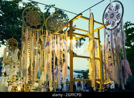 Odessa, Ukraine. August 2021. 21-24 Aug 2021 Primorsky veranstaltete das 12. Wyschywanka-Festival, das zeitgleich mit dem Flaggentag und dem Unabhängigkeitstag der Ukraine stattfand. Odessa, Ukraine. Quelle: Arkadiy Luchak/Alamy Live News Stockfoto