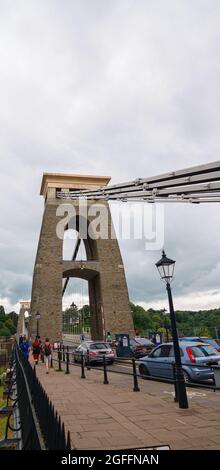 Blick auf das weltberühmte Isambard Kingdom Brunel entwarf die Clifton Hängebrücke über den Fluss Avon und Gorge, Bristol UK Stockfoto