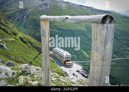 Hotel Belvedere am Furkapass 2436 m. Furkapass im James-Bond-Film Goldfinger. Furka Pass, Schweiz - August 2021 Stockfoto