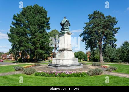 William Whiteley Memorial, South Avenue, Whiteley Village, Hersham, Surrey, England, Vereinigtes Königreich Stockfoto