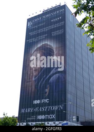 Los Angeles, Kalifornien, USA 24. August 2021 EINE allgemeine Ansicht der Atmosphäre von Mare of Easttown HBO FYC Plakatwand am 24. August 2021 in Los Angeles, Kalifornien, USA. Foto von Barry King/Alamy Stockfoto Stockfoto