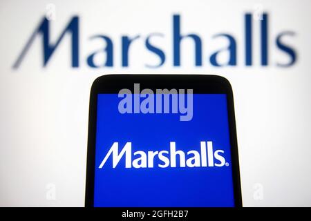 Ukraine. August 2021. In dieser Abbildung ist ein Marshalls-Logo auf einem Smartphone und einem pc-Bildschirm zu sehen. Kredit: SOPA Images Limited/Alamy Live Nachrichten Stockfoto