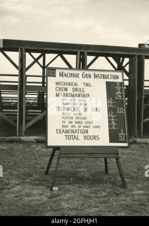 Brett für Maschinengewehrtraining, Fort Benning, GA USA 1950er Jahre Stockfoto