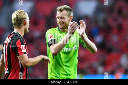 BayArena Leverkusen, Bayer Leverkusen gegen Bor. Mönchengladbach; Lukas Hradecky nach dem Spiel. Stockfoto
