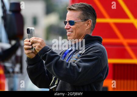 ABC 7 Sportreporter Curt Sandoval während des Trainingslagers am Donnerstag, 19. August 2021, in Thousand Oaks, Kalifornien (Dylan Stewart/Image of Sport) Stockfoto