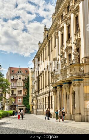 Gebäude der Universität Wroclaw, HDR-Bild Stockfoto