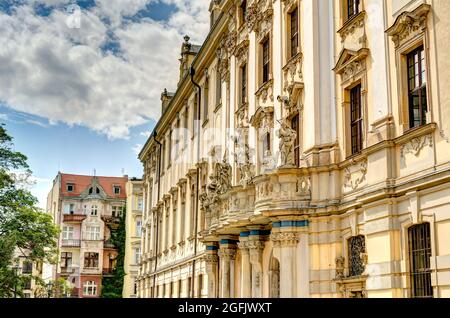 Gebäude der Universität Wroclaw, HDR-Bild Stockfoto