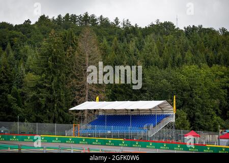 Spa Francorchamps, Belgien. August 2021. Tribünen während des Grand Prix der Formel 1 Belgien, 12. Runde der FIA Formel 1-Weltmeisterschaft 2021 vom 27. Bis 29. August 2021 auf dem Circuit de Spa-Francorchamps, in Stavelot, bei Liège, Belgien - Foto Florent Gooden/DPPI Credit: DPPI Media/Alamy Live News Stockfoto