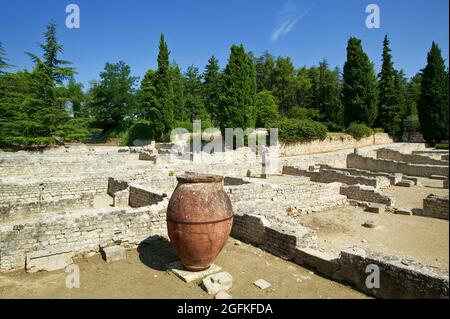 FRANKREICH, VAUCLUSE (84) ,VAISON LA ROMAINE, BEZIRK VILLASSE, RÖMISCHE RUINEN Stockfoto