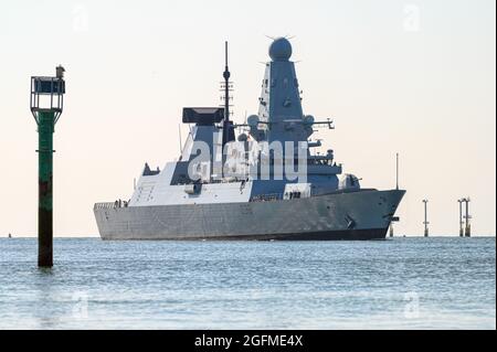 HMS Defender ist einer von sechs Typ 45 Zerstörern, die von der Royal Navy betrieben werden. Stockfoto