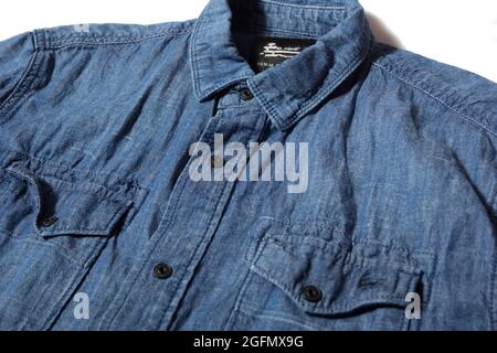 Blaues Denim-Shirt Stockfoto