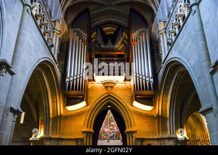 Orgel in der Kathedrale Notre Dame von Lausanne. Die Kathedrale gilt als wichtiges gotisches Gebäude. Schweiz. Lausanne ist eine Stadt Stockfoto