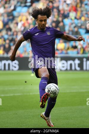 Anderlechts Joshua Zirkzee im Einsatz während eines Fußballspiels zwischen dem niederländischen Team SBV Vitesse Arnhem und dem belgischen Club RSC Anderlecht, Donnerstag, 26 Stockfoto