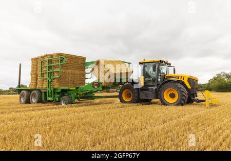 Heath Superchaser Bale Chaser in a  harvested field. Hertfordshire. UK Stockfoto