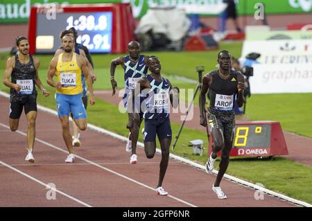 Lausanne, Schweiz. August 2021. Während der Athletissima Lausanne im Olympiastadion La Pontaise in Lausanne, Schweiz, gewinnt AROP die Herren über 800 Meter. Kredit: SPP Sport Pressefoto. /Alamy Live News Stockfoto