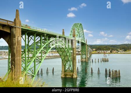 Siuslaw River Bridge entworfen von Conde B McCullough in Florenz Oregon Stockfoto