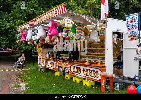 Mobile Jahrmarkt findet jedes Jahr in Chapel Field Gardens in Norwich Norfolk statt Stockfoto