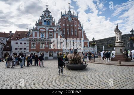 Riga, Lettland. 22. August 2021. Blick auf das Haus der Blackheads im Stadtzentrum Stockfoto