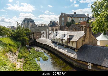 Vannes mittelalterliche Küstenstadt mit schönen Gärten in Morbihan, Bretagne, Frankreich Stockfoto