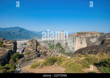 Meteora, Griechenland. Schreckliche Felsformationen aus Sandstein Stockfoto