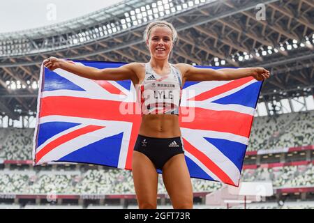 TOKIO, JAPAN. 27. August 2021. Während der Leichtathletik-Vorläufe und -Finals der Paralympischen Spiele Tokio 2020 im Olympiastadion am Freitag, den 27. August 2021 in TOKIO, JAPAN. Kredit: Taka G Wu/Alamy Live Nachrichten Stockfoto