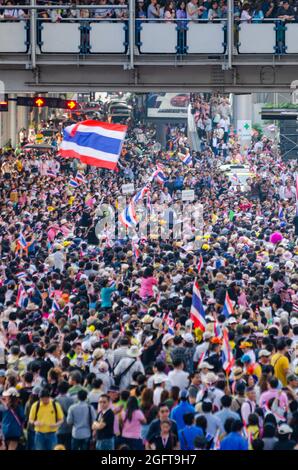 Proteste gegen die Regierung in Bangkok, Thailand. Dezember 2013 Stockfoto