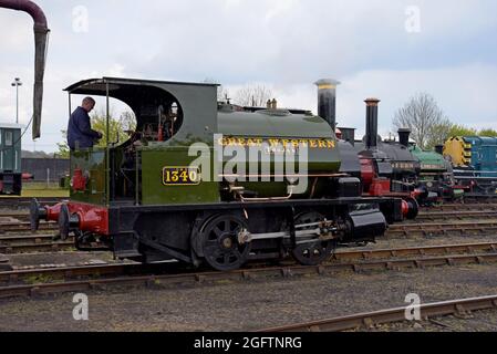 Great Western Sattelpanzer Lokomotive 1340 'Trojan' bei der Rückkehr in Dampf im Didcot Railway Center, Oxfordshire. Stockfoto