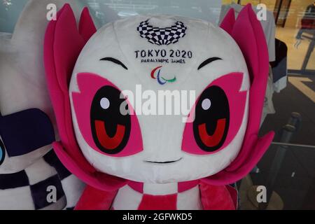 Tokio, Japan. August 2021. Someity, das offizielle Maskottchen der Paralympics, steht vor einer Einigung. Kredit: Marcus Brandt/dpa/Alamy Live Nachrichten Stockfoto