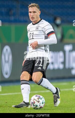 David RAUM, bevor er in die Führungsmannschaft der Fußballnationalmannschaft berufen wurde. Archivfoto; David RAUM (GER) mit Ball, Einzelaktion mit Ball, Aktion, Fußball Laenderspiel, U21, Freundschaftsspiel, Deutschland (GER) - Slowenien (SLO) 1: 1, am 12. November 2020 in Braunschweig. vÇ¬ Stockfoto