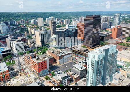 Eine Luftaufnahme der Innenstadt von Hamilton, Ontario, Kanada Stockfoto