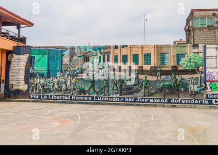 LEON, NICARAGUA - 25. APRIL 2016: Buntes Wandgemälde im Zentrum von Leon, Nicaragua Stockfoto