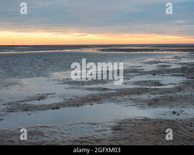 Niedersächsisches Wattenmeer vor Cuxhaven Sahlenburg bei Ebbe, Deutschland Stockfoto