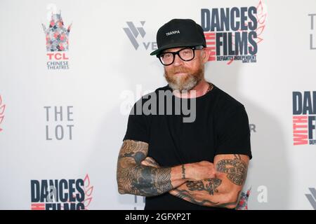 Los Angeles, USA. August 2021. Gast kommt zur Premiere von „The Art of Protest“ am 26. August 2021 im TCL Chinese Theatre in Los Angeles, Kalifornien, an. (Foto von Conor Duffy/Sipa USA) Quelle: SIPA USA/Alamy Live News Stockfoto