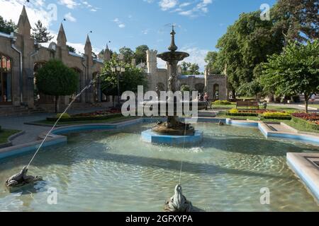 Narzannaya Gallery ist ein historisches Gebäude in Kislowodsk Kurstadt Stockfoto