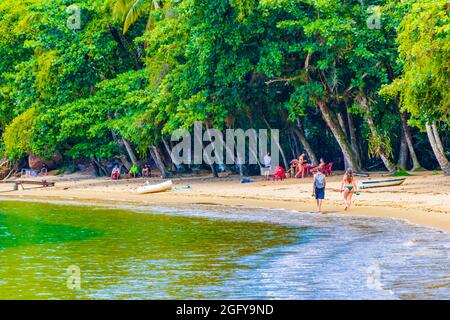 Ilha Grande Brasilien 23. November 2020 fantastischer Mangrovenstrand und Pouso-Strand auf der großen tropischen Insel Ilha Grande Rio de Janeiro Brasilien. Stockfoto