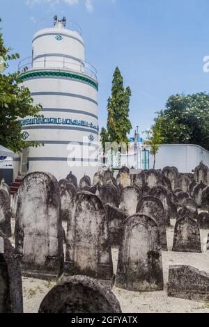 Friedhof und Minarett der Old Friday Moschee Hukuru Miskiiy in Male, Malediven Stockfoto