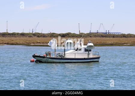 Küstenfischboot in Punta Umbría, Huelva, Spanien Stockfoto