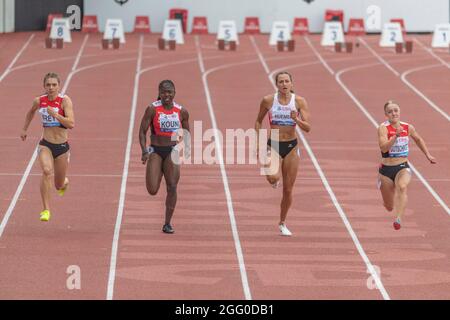 Lausanne, Schweiz. Mai 2021. Gesamtansicht der Frauen über 400 Meter während des Grand-Prix Athletissima IAAF Wanda Diamond League in Lausanne 2021 (Foto: Eric Dubost/Pacific Press/Sipa USA) Quelle: SIPA USA/Alamy Live News Stockfoto