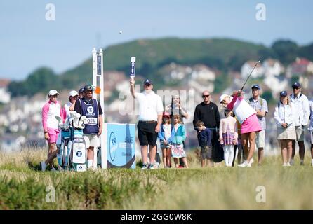 Annabell Fuller vom Team GB&I spielt vom 3. Abschlag während des Curtis Cup Day 2 2021 - Nachmittag Fourball's Foursoms im Conwy Golf Club, Conwy, Wales Stockfoto