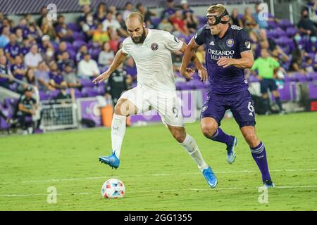 Orlando, Florida, USA, 27. August 2021, Inter Miami GONZALO Higuaín #9 macht einen Lauf mit dem Ball auf das Tor im Exploria Stadium. (Foto: Marty Jean-Louis) Stockfoto