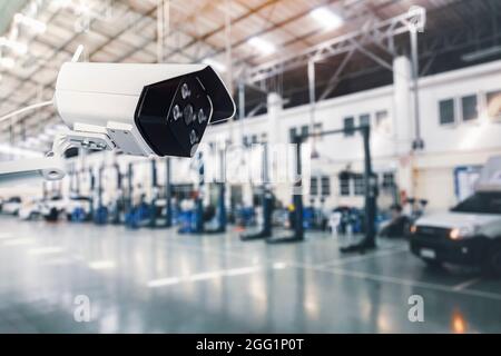 CCTV IP-Kamera drahtlose Sicherheit Outdoor-System mit wasserdichtem System in der industriellen Fabrik Stockfoto