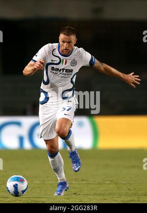 VERONA, ITALIEN - 27. AUGUST: Milan Skriniar des FC Internazionale in Aktion, während der Serie EIN Spiel zwischen Hellas Verona und FC Internazionale im Stadio Marcantonio Bentegodi am 27. August 2021 in Verona . (Foto von MB Media/ ) Stockfoto